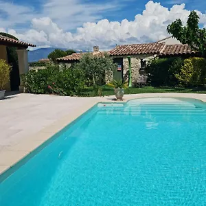  Vakantiehuis Un Petit Coin De Paradis